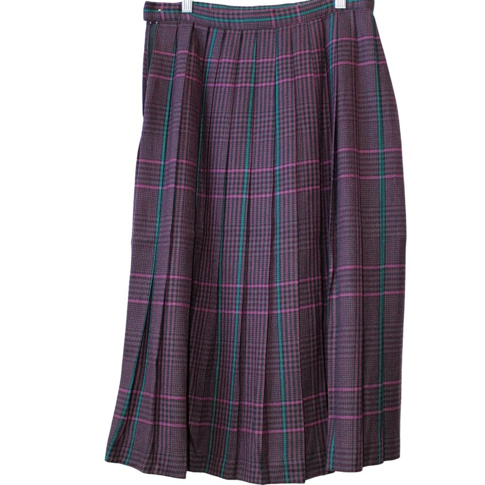 Mark Henri Ltd, Size 12, Wine Tones Color Wool Plaid Pleated Skirt